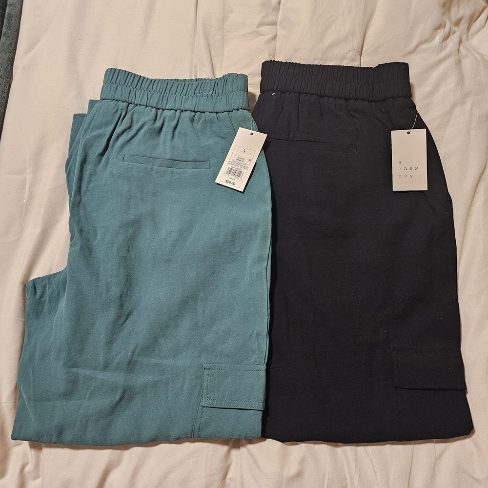 A New Day Women Casual Teal and Black Pants